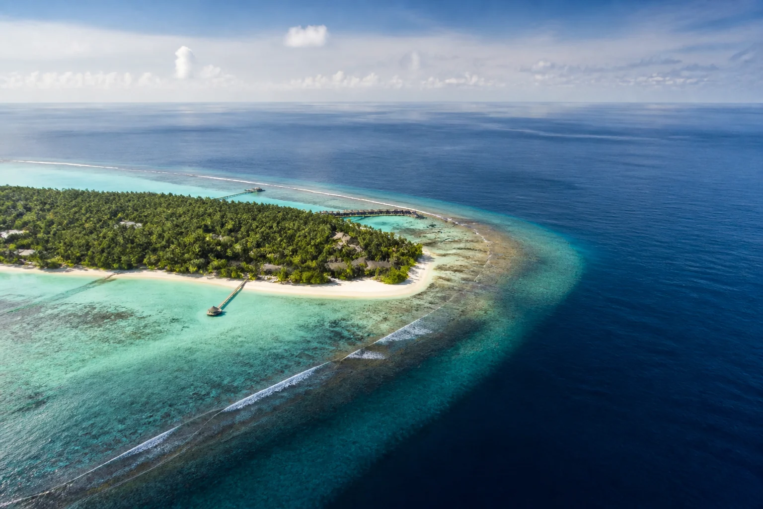 House reef or lagoon: What snorkelers should look out for at luxury resorts.
